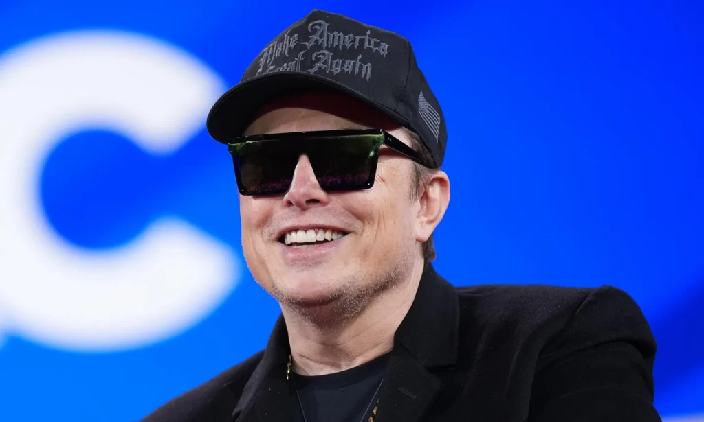 Musk becomes world's first half-trillionaire